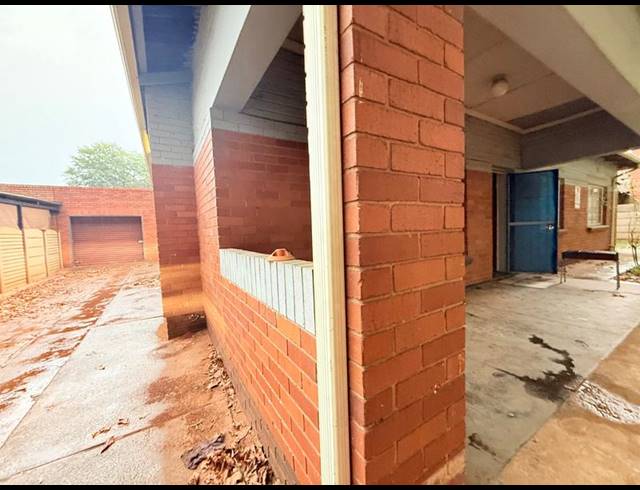 3 BEDROOM HOUSE FOR SALE IN VANDERBIJLPARK CE 1